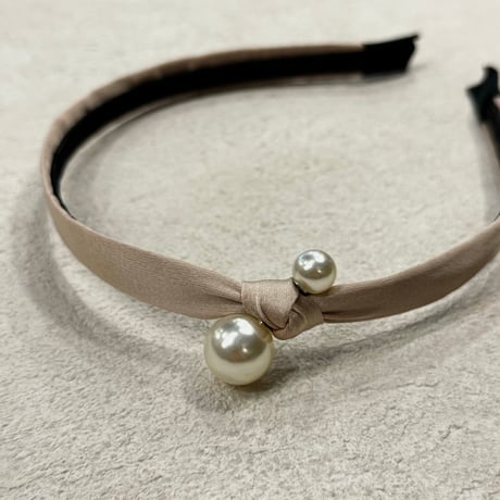 2409HA0078 / Double Pearl ribbon headband（Beige）