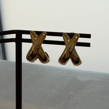 2604PR0845 / Round cross pierce（Gold）