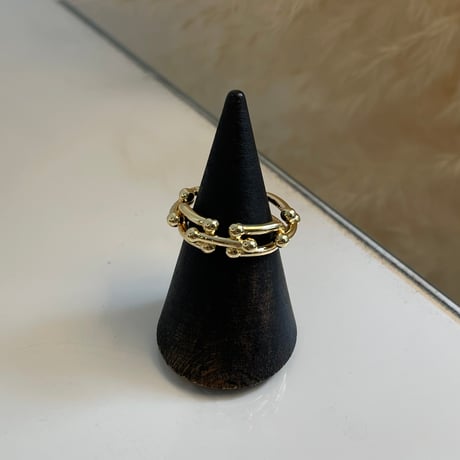 2408RG0510 / Splice Geometric Hollow Chain ring （Gold）