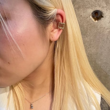 2601EC035 / Straight design Earcuff（Gold）