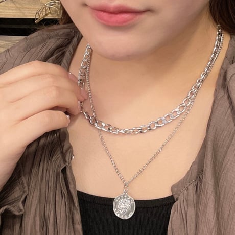 Coin Layered Thick Link Chain Necklace（Silver）  / 2106-NC061