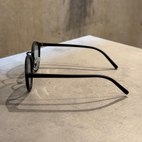 SE25SG_CA012（S） / Boston Sunglasses (Black/Lt.Gray)