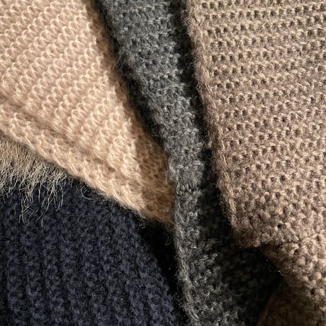 2411GS023 (S) /Knit fur Stall (Beige)