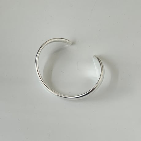 【Select】IM24AC_BRL003 / Curve Metal Bangle（Silver）