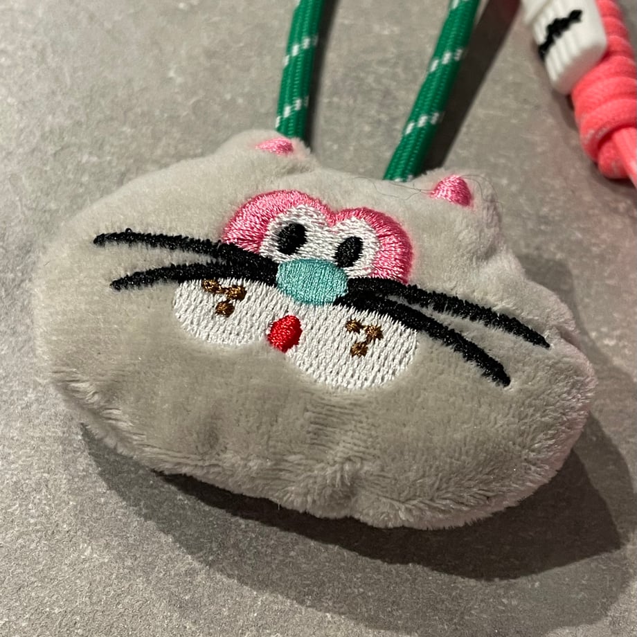 676f78ed1f0e7e3747e3dbab