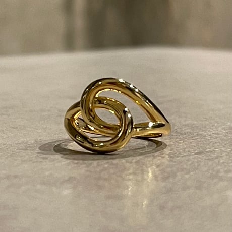 2411RG0544 / Double twist ring（Gold）