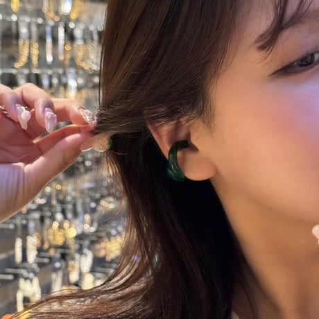 2504EC019 /  color wave Ear Cuff（Green）