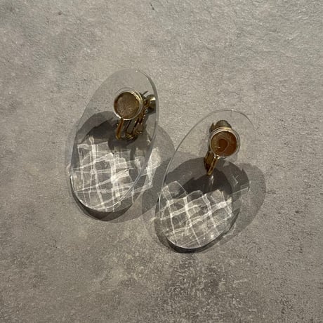 2403ER004 / Round clear plate Clip Earrings（Clear）