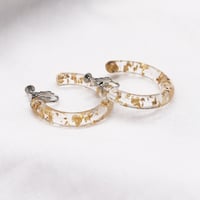 C-Shaped Acrylic Hoop Earrings（Clear / Gold） /  2102_ER052