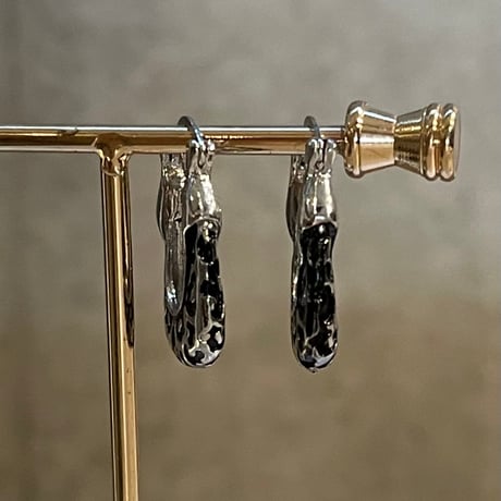 2511PR0831 / Leopard hoop Pierce（Silver）