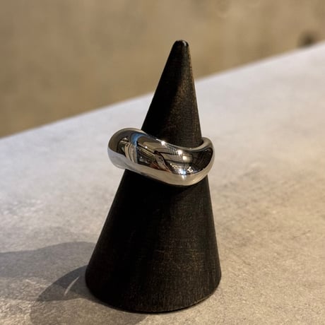 2412RG0551 / volume  curve ring（Silver）