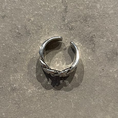 2406RG0490 /  Twist chain design ring（Silver）