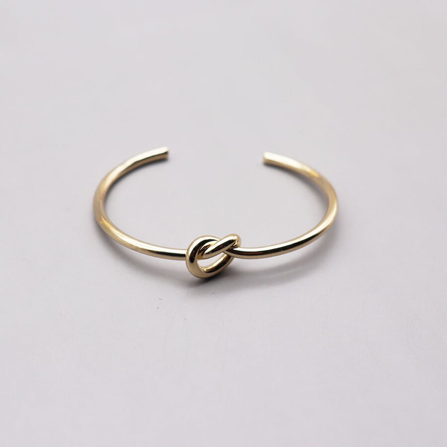 60967420df62a96cce4449a2