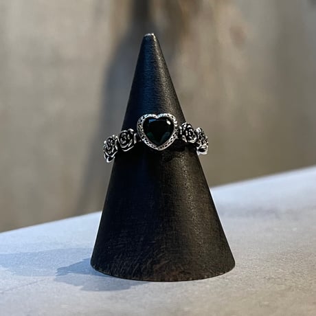 2512RG0691 /  Heart stone rose ring（Green）
