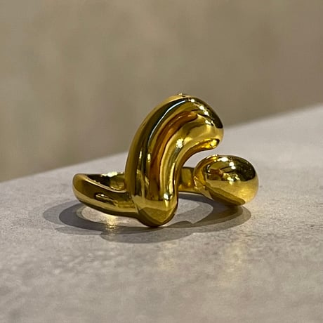 2412RG0552 / Length asymmetry volume ring（Gold）
