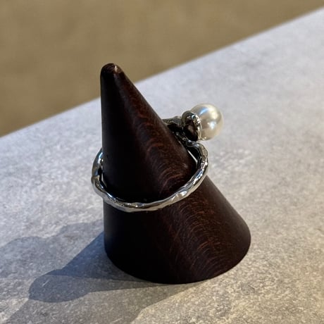 2410RG0524 / ball pearl cross ring（Silver）