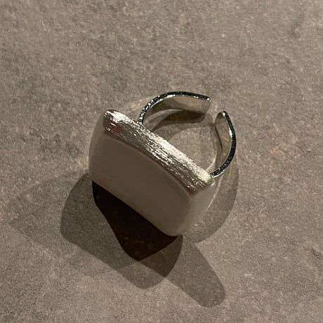 2503RG0596 / Large Square design ring（Silver）