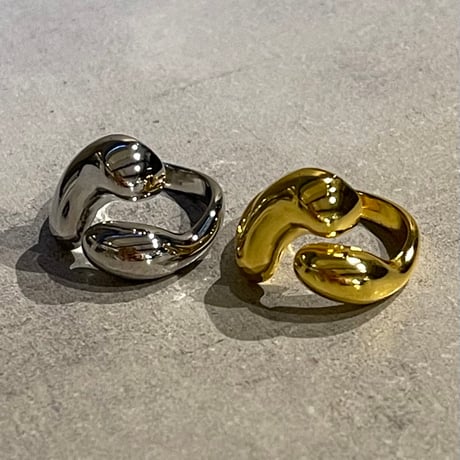 2412RG0552 / Length asymmetry volume ring（Gold）