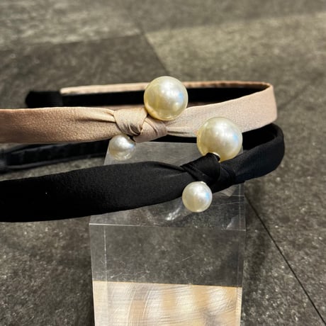 2409HA0078 / Double Pearl ribbon headband（Beige）