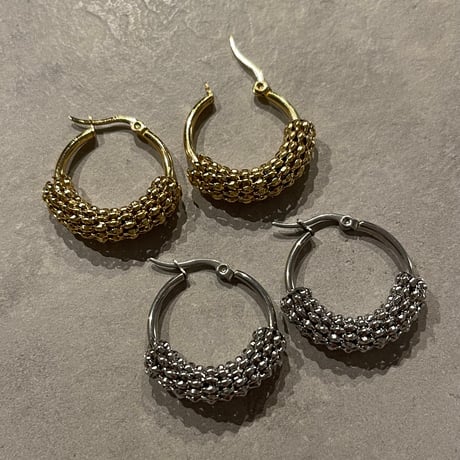 2503PR0761 / Half line design hoop Pierce #02（Gold）