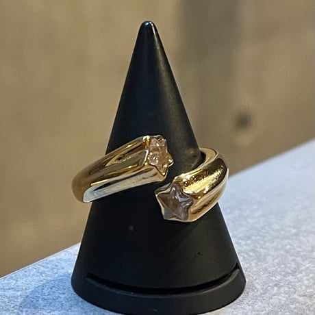 2509RG0677/ Star Shiny Cross Ring（Gold）