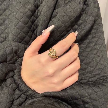 2411RG0544 / Double twist ring（Gold）
