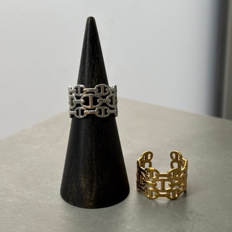 2606RG0813 / Mantel connect design ring（Silver）