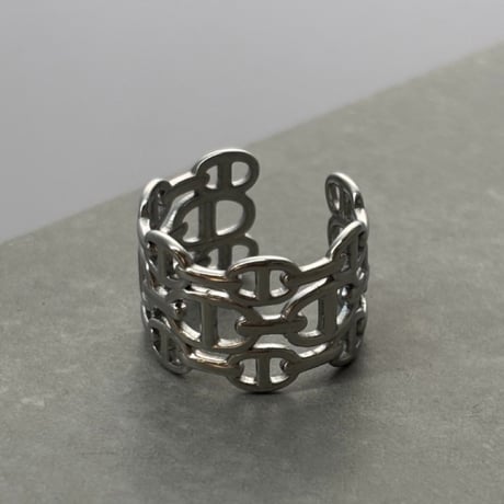 2606RG0813 / Mantel connect design ring（Silver）