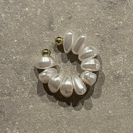 2505EC024 / Circle Pearl Earcuff（Pearl）