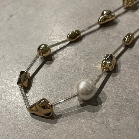 2403NC0237 / Irregular pearl metal design necklace（Gold）
