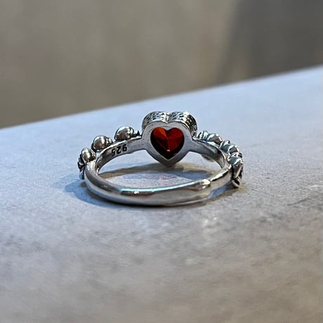 2512RG0691/  Heart stone rose ring（Red）