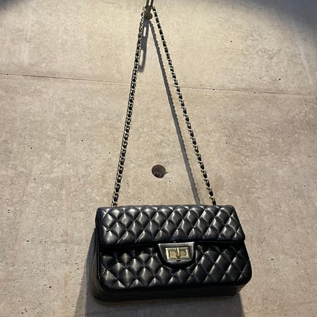 2502BG023(S) / 2Way Chain Quilting Shoulder Bag（Black）