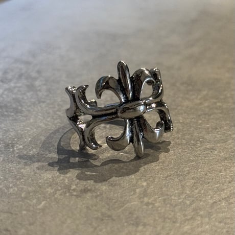 2504RG0607 / Tiny cross ring（Silver）