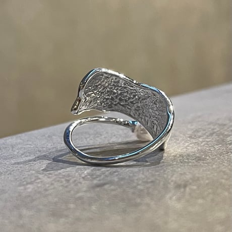 2602RG0737 / Asymmetry craft pearl Ring（Silver）