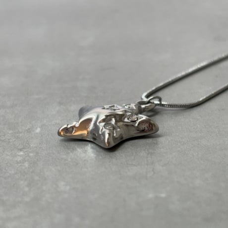 2606NC0400 / Metallic star pendant Necklace（Silver）