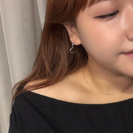 2410PR0727 / heart line hoop pierce（Silver）