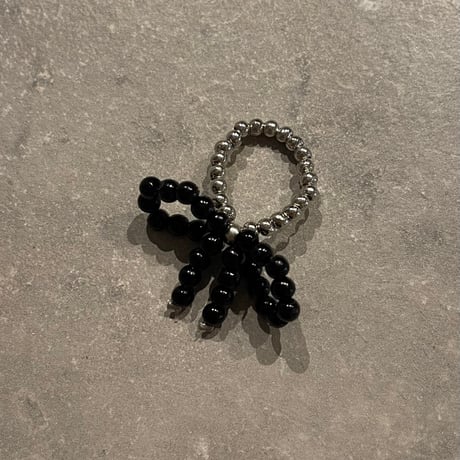 2407RG0502 / Beads ribbon motif ring（Silver/Black）