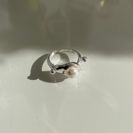 2312RG0368 / Metal irregular pearl ring（Silver）