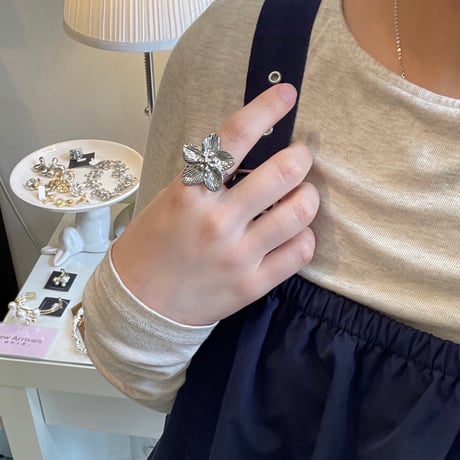 2505RG0626 / Big Flower motif ring（Silver）