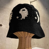 2504HW0085(S) / Yin Yang knit bucket hat（Black）