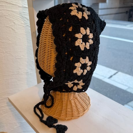 2606HW068(S) / Floral Hooded Bonnet（Black）