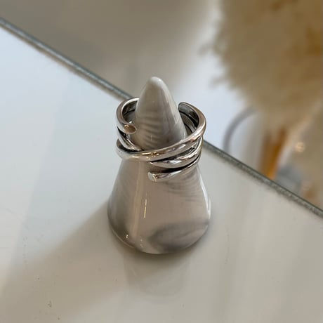 2401RG0374 / Cross layer design ring（Silver）