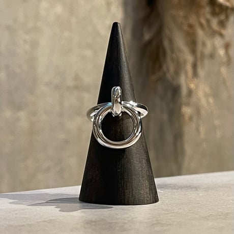 2404RG0451 / Circle chain ring（Silver）