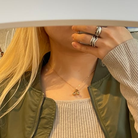 2511NC0372 / Point Cherry Necklace（Gold）
