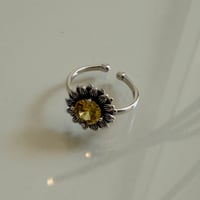 2604RG0756 / Flower motif stone ring（Silver）