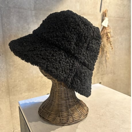 2409HW0053(S)/ Corduroy×Boa Reversible Hat（Black）