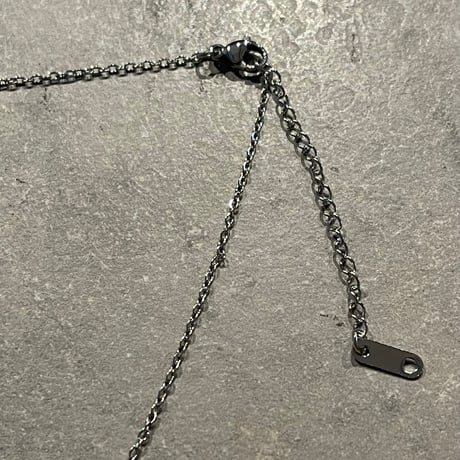 2503NC0332 / Y Heart motif necklace（Silver)