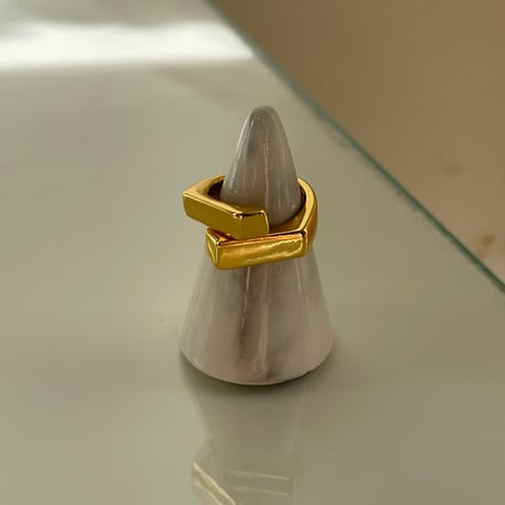 2311RG0349 / Square cross ring（Gold）