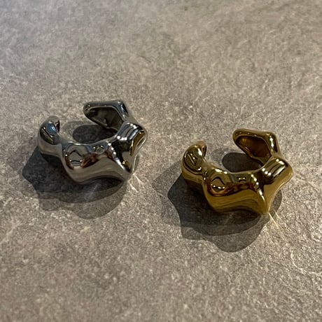 2601EC034 / Bumpy design Earcuff（Gold）