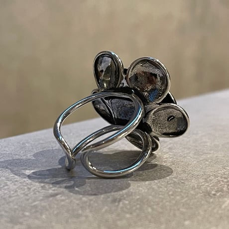 2602RG0741 / Large flower motif Ring（Silver）